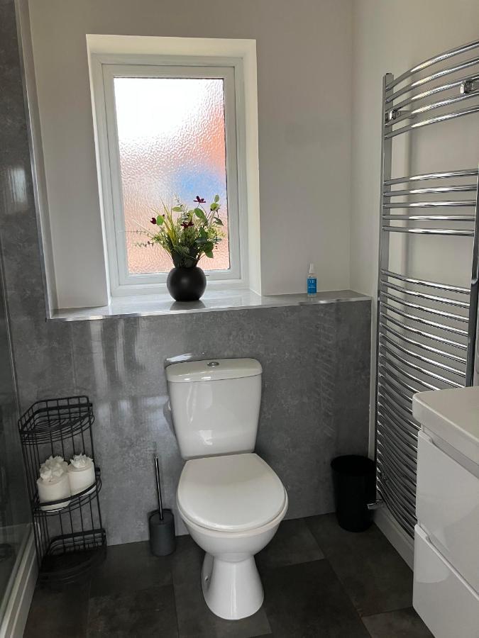 Honeyberry Cottage -Part Of Alton Cottages מראה חיצוני תמונה