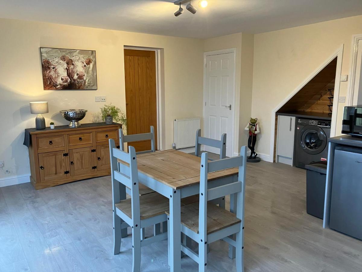 Honeyberry Cottage -Part Of Alton Cottages מראה חיצוני תמונה